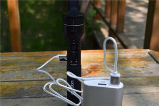 用手機也可以拍大片 悠拍手持云臺體驗