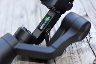 解鎖更多拍攝姿勢,魔爪mini mi手機穩定器