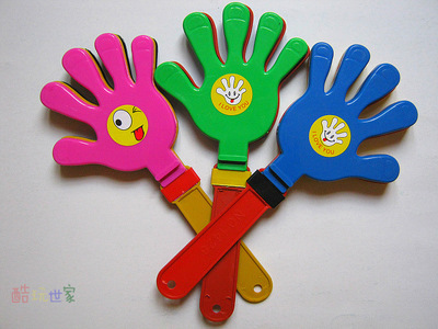 掌中喝彩，歡樂無限 解析義烏華多玩具廠24CM中號拍手器